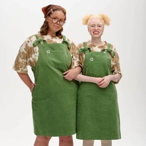 NWOT Lucy & Yak Freyja organic corduroy midi dress, size M.